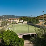 Сasa de vacaciones Bouganville By Interhome